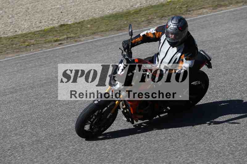 /01 02.04.2026 MAZ ADR/Gruppe rot/41